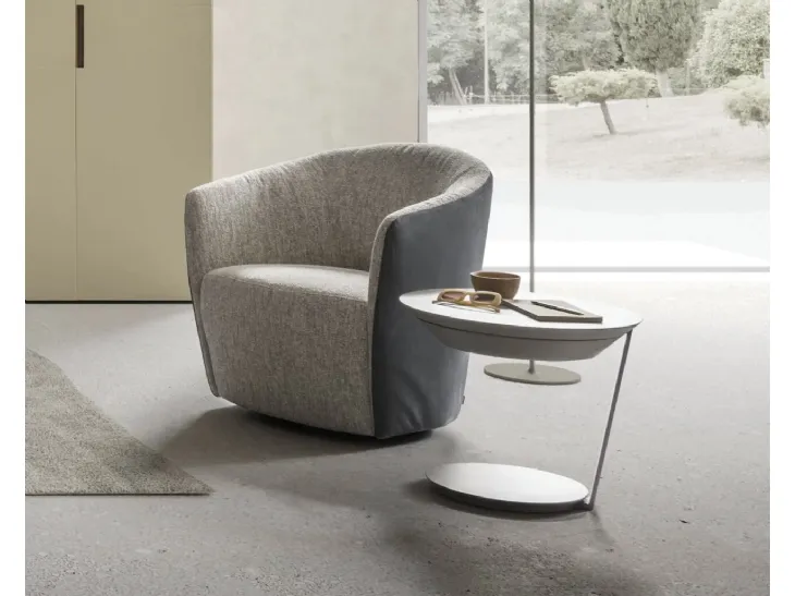 Tavolino rotondo Point in laccato opaco con gamba laterale di Presotto