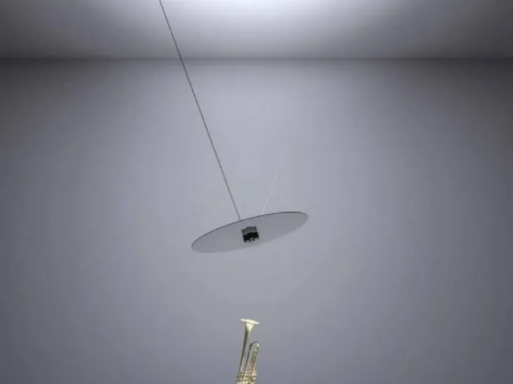 Lampada di design con specchio circolare sospeso Cartesio di Davide Groppi