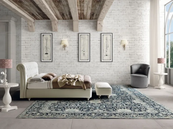 Letto classico in pelle imbottito con testiera trapuntata Raffaello di Le Comfort