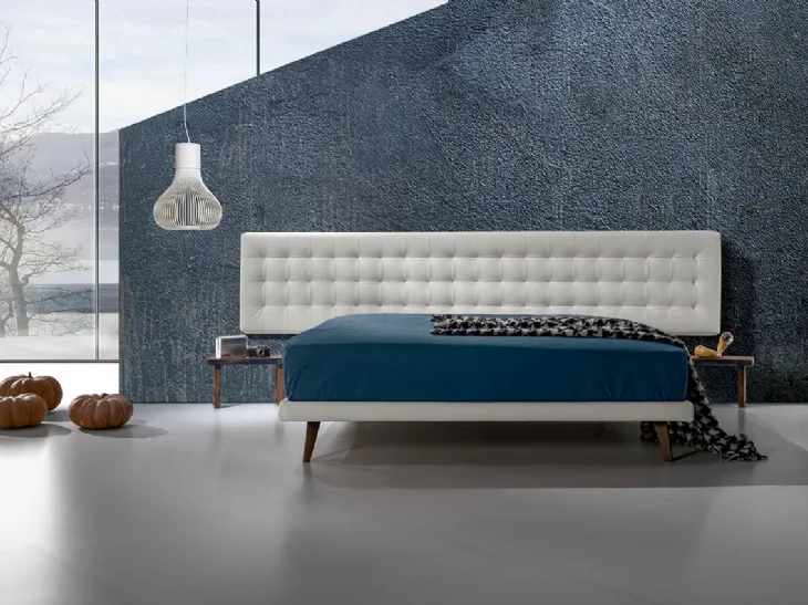 Letto matrimoniale con testiera importante in ecopelle trapuntata Twist Lersa 290 di Excò