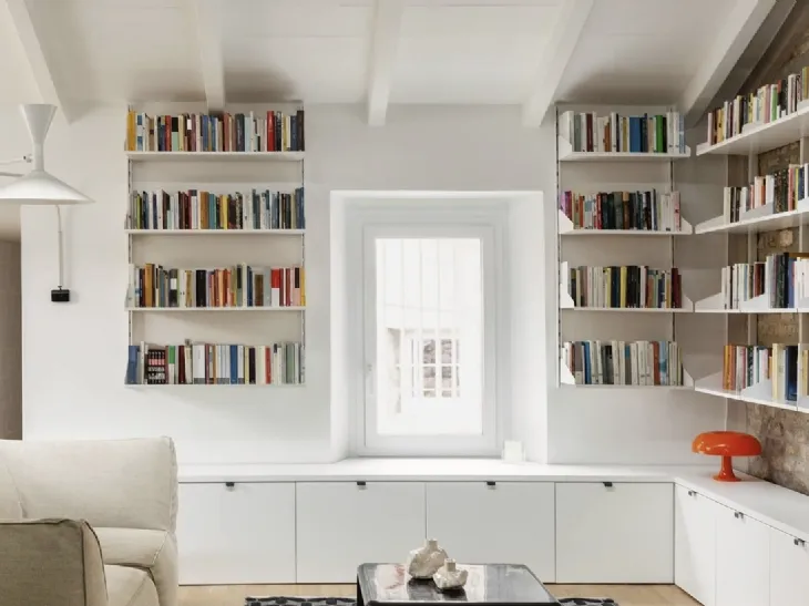 Libreria sospesa K1 06 di Kriptonite