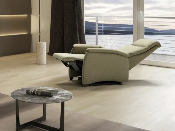 Poltrona alzapersona Asia di Spaziorelax
