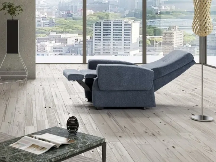 Poltrona alzapersona Osaka di Spaziorelax
