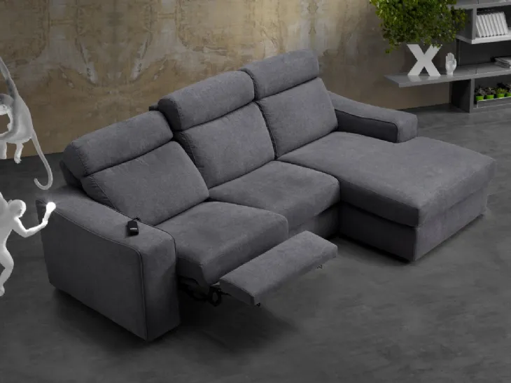 Divano in tessuto con penisola e meccanismo relax elettrico Renè Relax di Excò