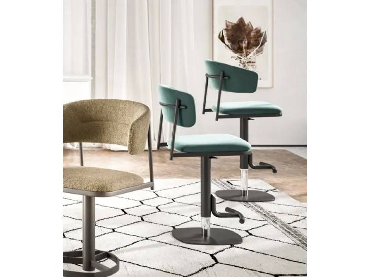 Sgabelli in tessuto Adam e Alida di Ozzio