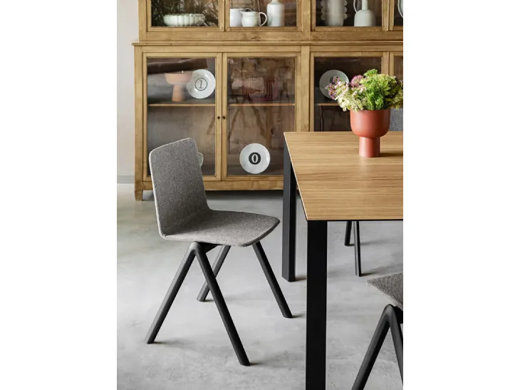 Sedia impilabile Stack Imbottita di Midj